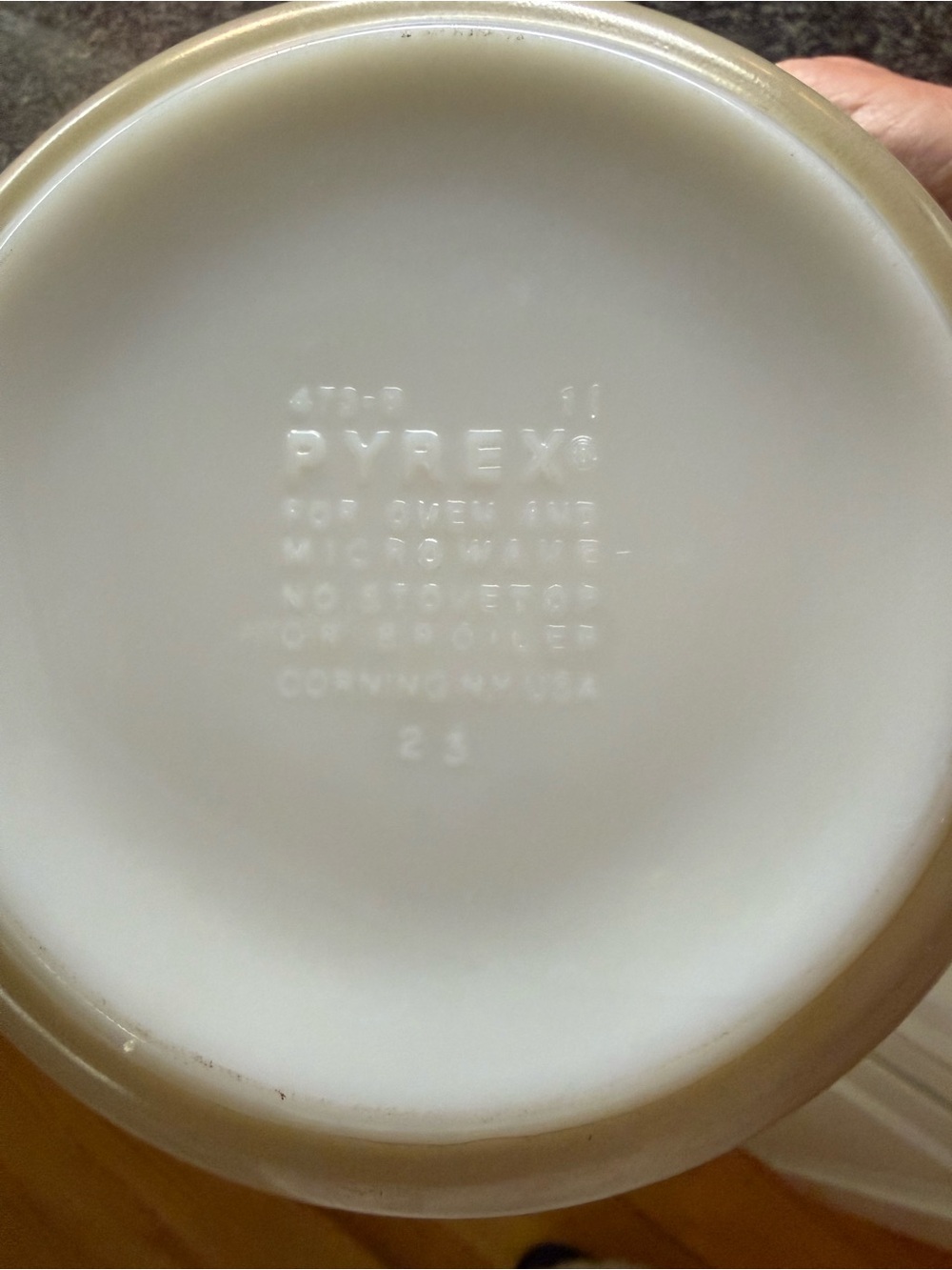 Vintage Pyrex Forest Fancies Mushroom Casserole Dish Gooseberry - Picture 10 of 10